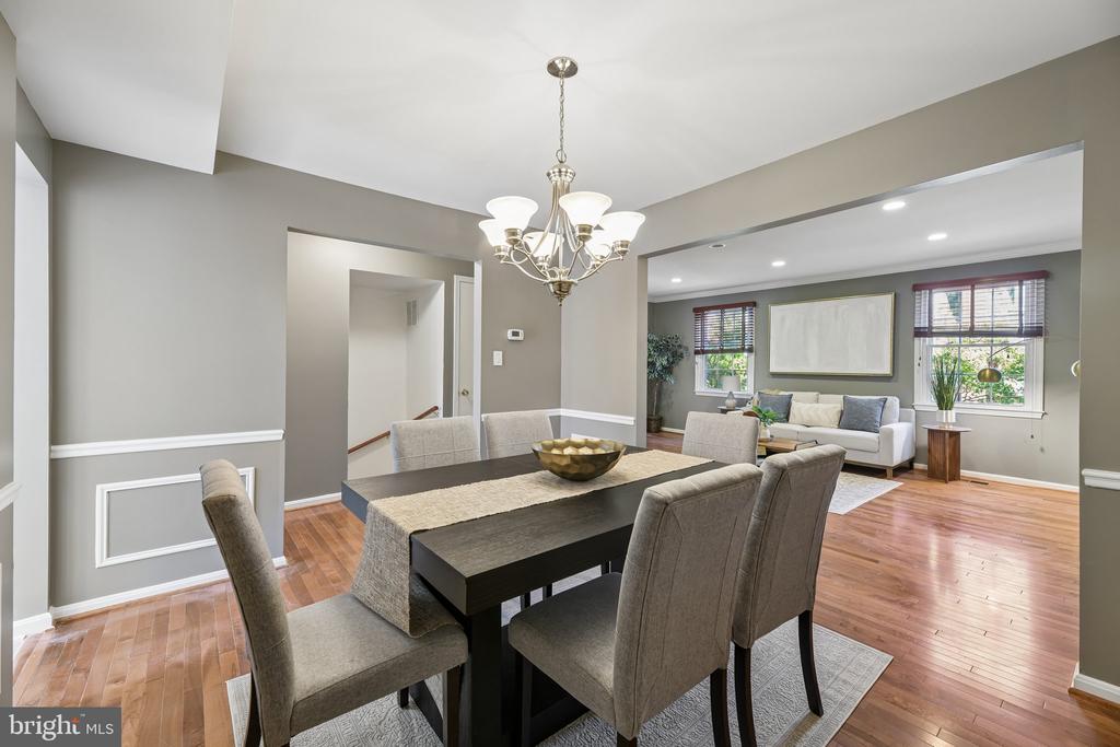 2663 CENTENNIAL COURT