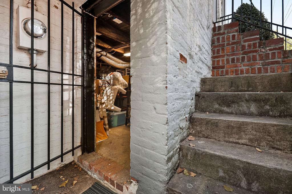 601 S ST ASAPH STREET