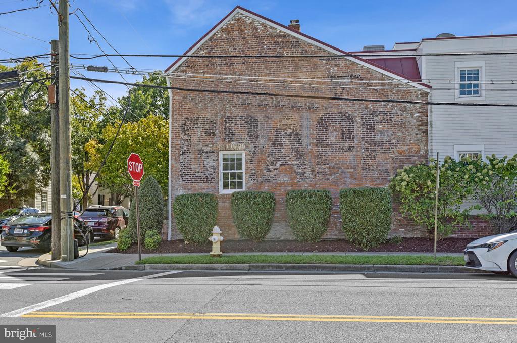 601 S ST ASAPH STREET