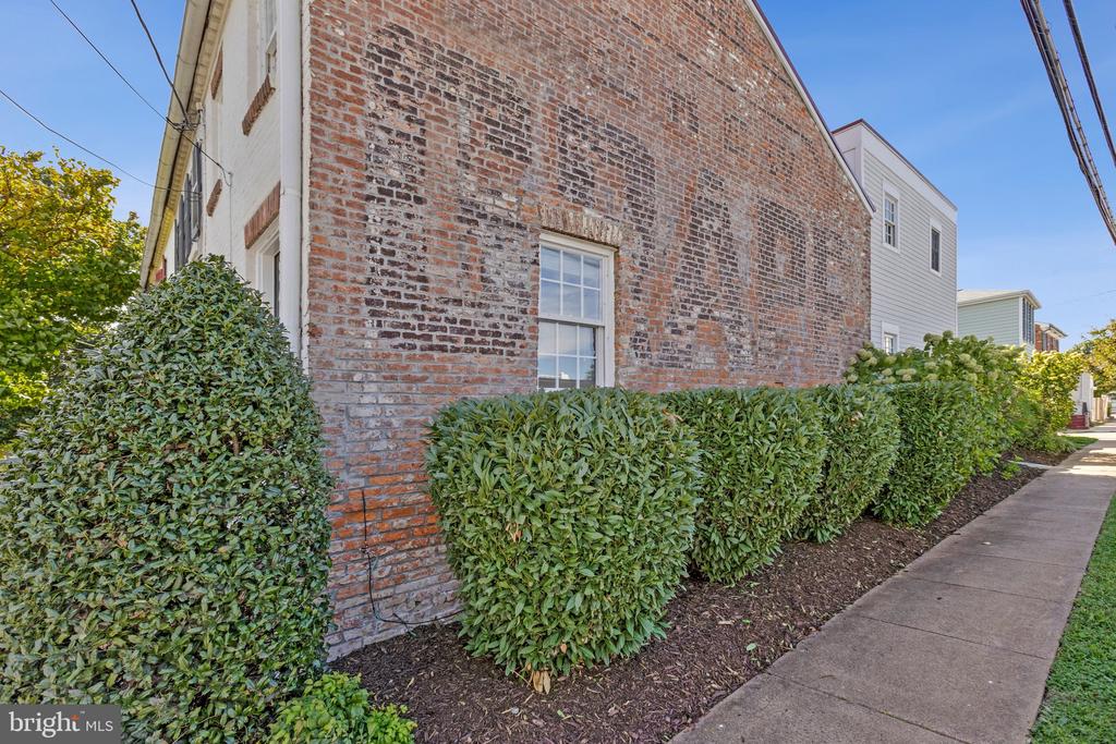601 S ST ASAPH STREET