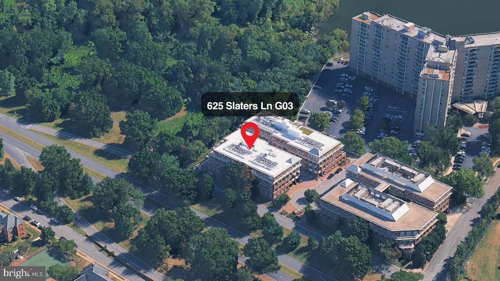 625 SLATERS LANE Unit: G-03