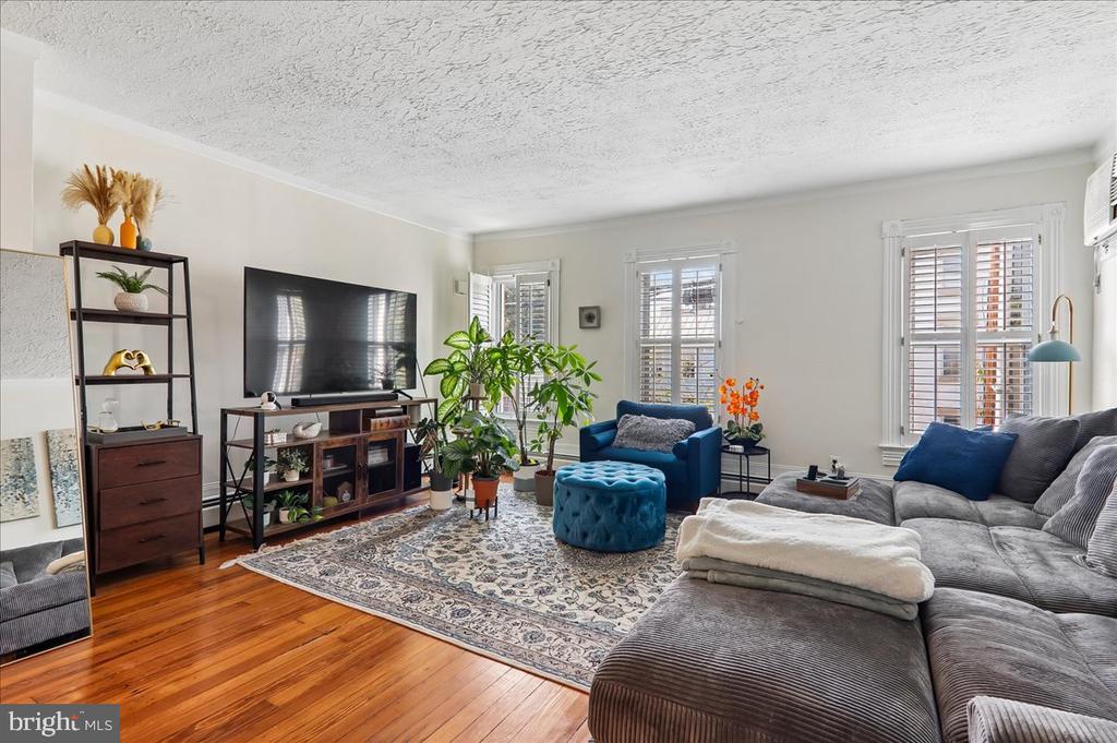 117 PAYNE STREET N Unit: 2