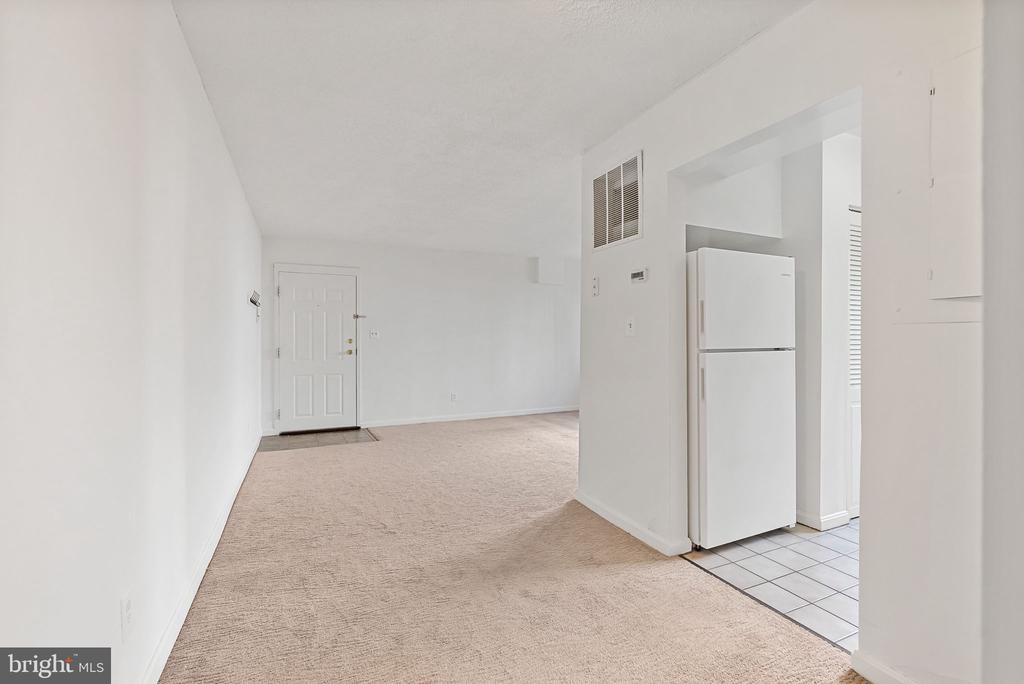 415 N WEST STREET Unit: 3