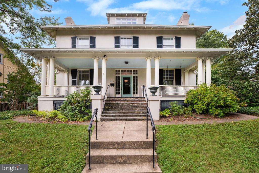 400 N VIEW TERRACE