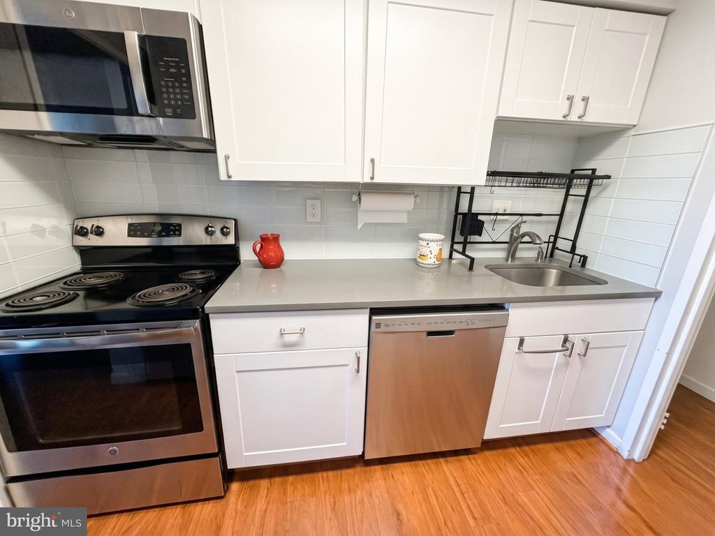 5300 HOLMES RUN PARKWAY Unit: 307