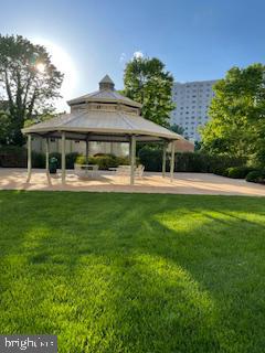 5300 HOLMES RUN PARKWAY Unit: 307