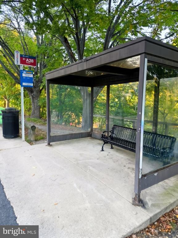 5300 HOLMES RUN PARKWAY Unit: 307