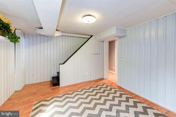 411 MOUNT VERNON AVENUE