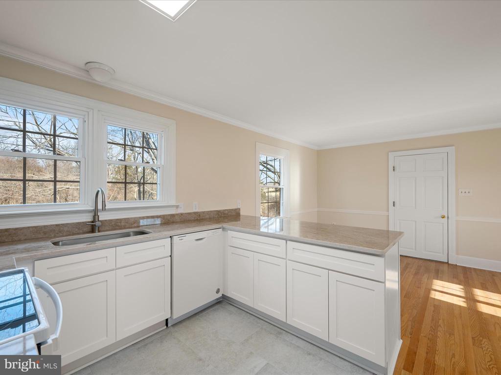 237 SUMMERVILLE ROAD