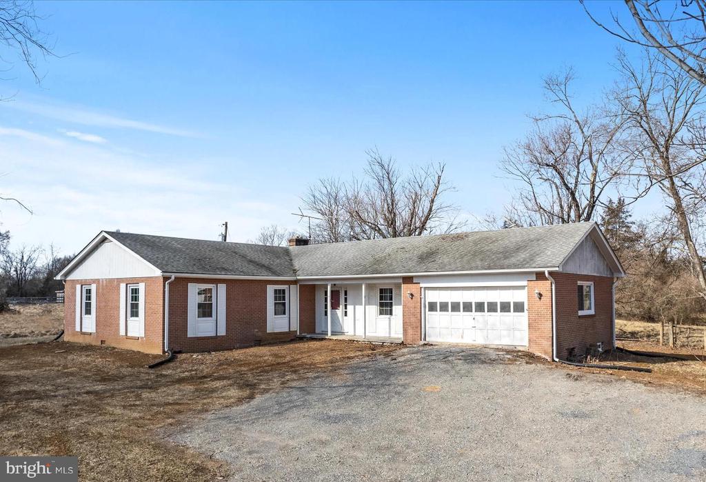 237 SUMMERVILLE ROAD