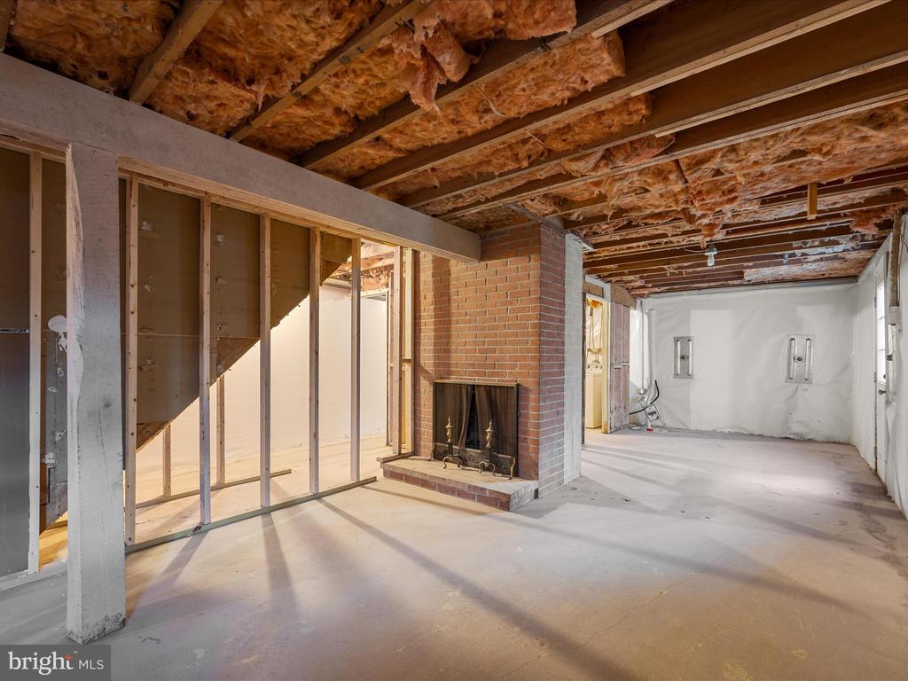 237 SUMMERVILLE ROAD