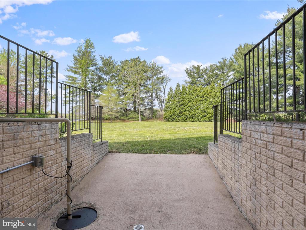 2671 PARSHALL ROAD