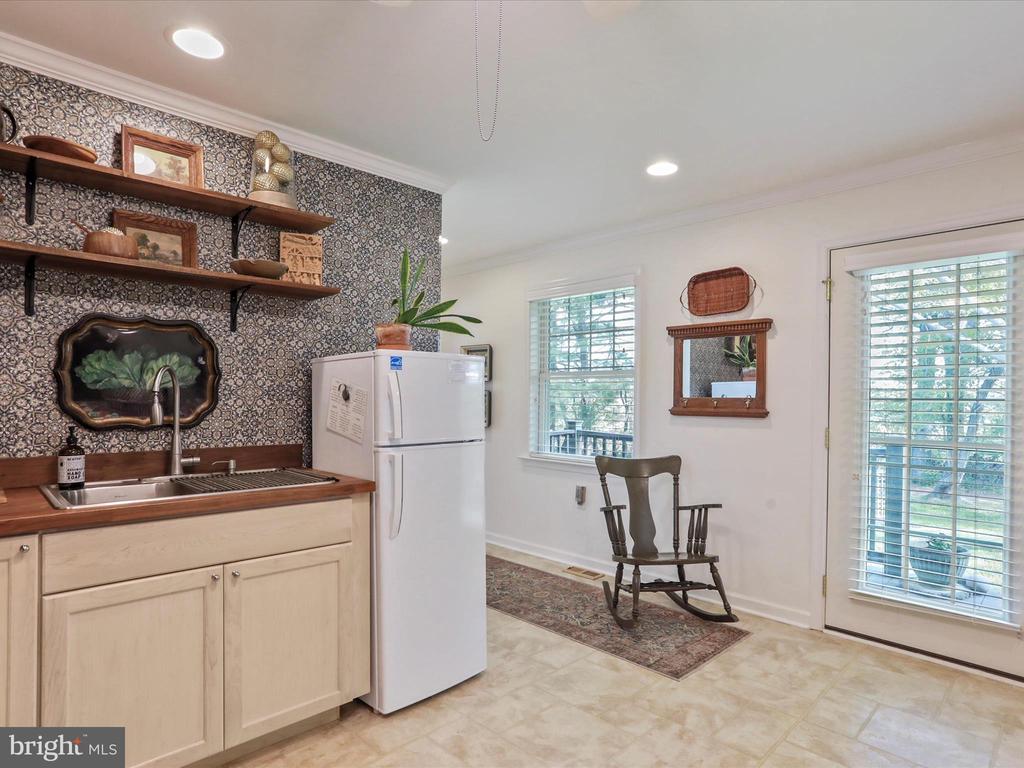 2671 PARSHALL ROAD