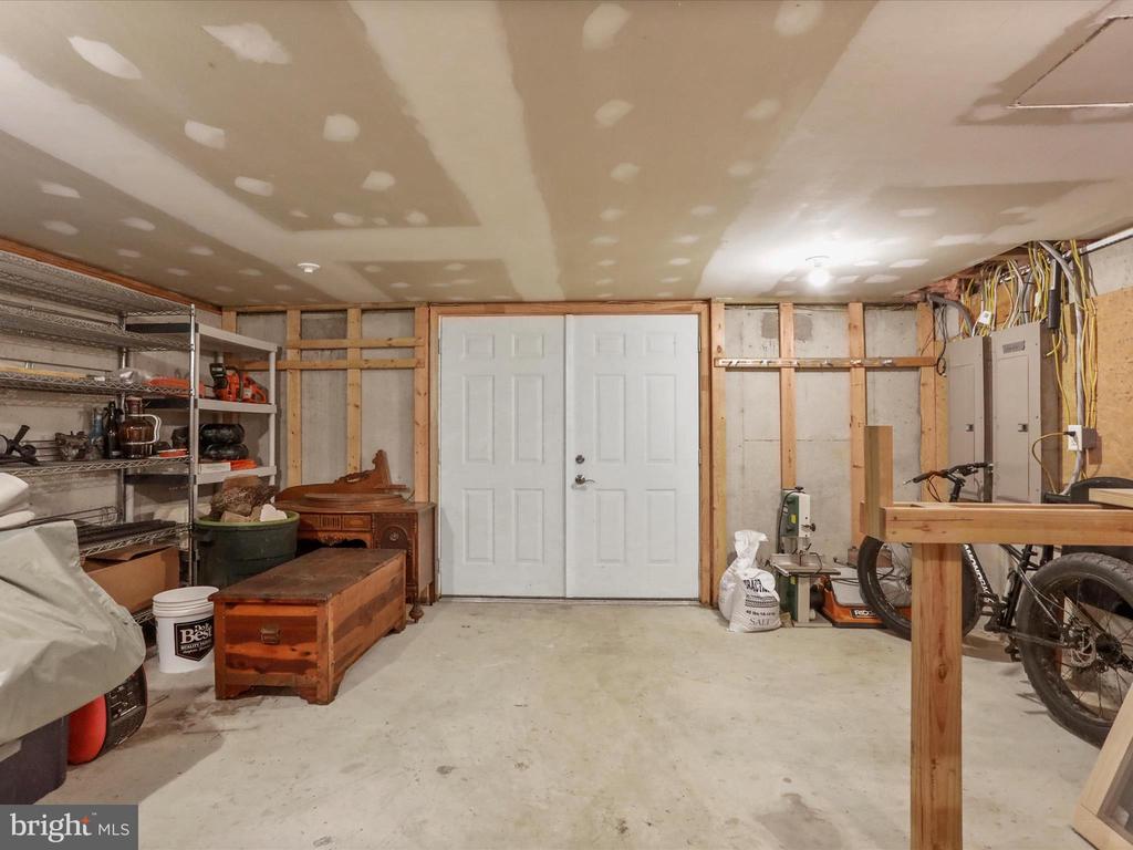 2671 PARSHALL ROAD