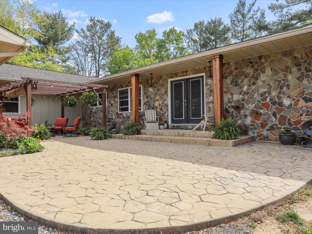 2671 PARSHALL ROAD