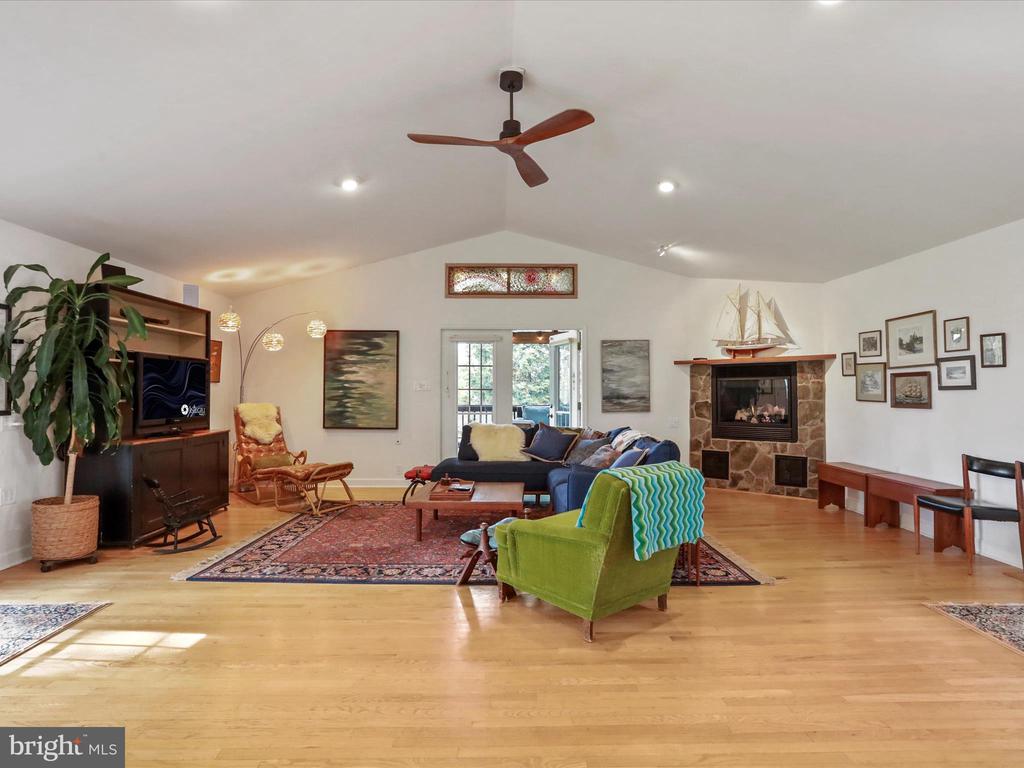 2671 PARSHALL ROAD