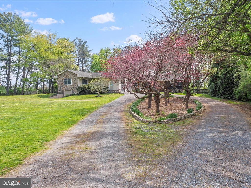 2671 PARSHALL ROAD