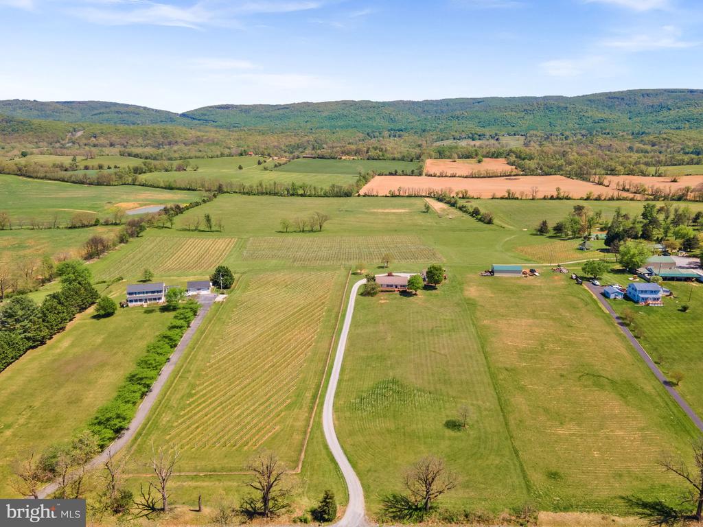 739 QUARRY ROAD