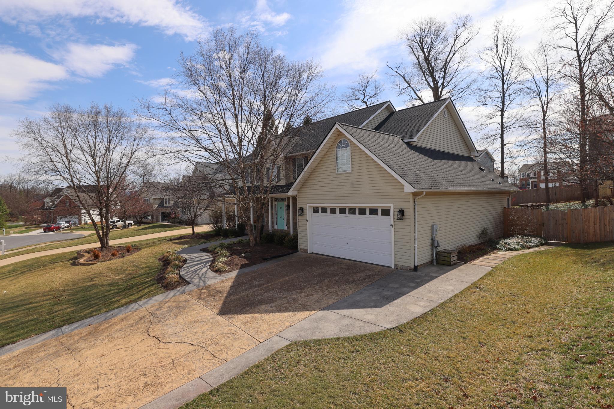 413 MONTGOMERY COURT