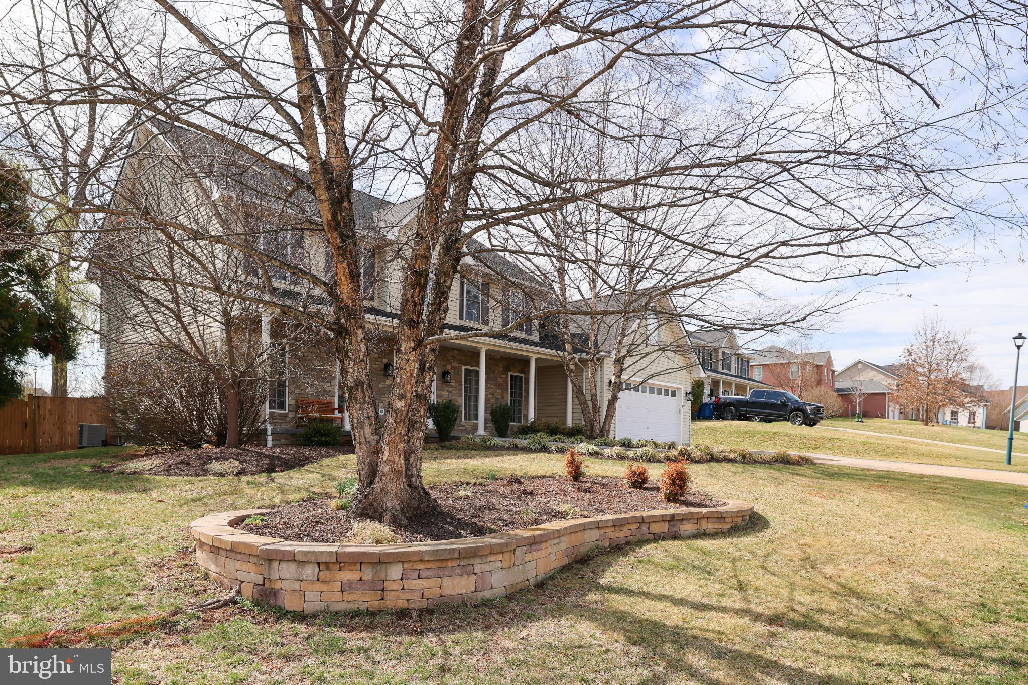 413 MONTGOMERY COURT