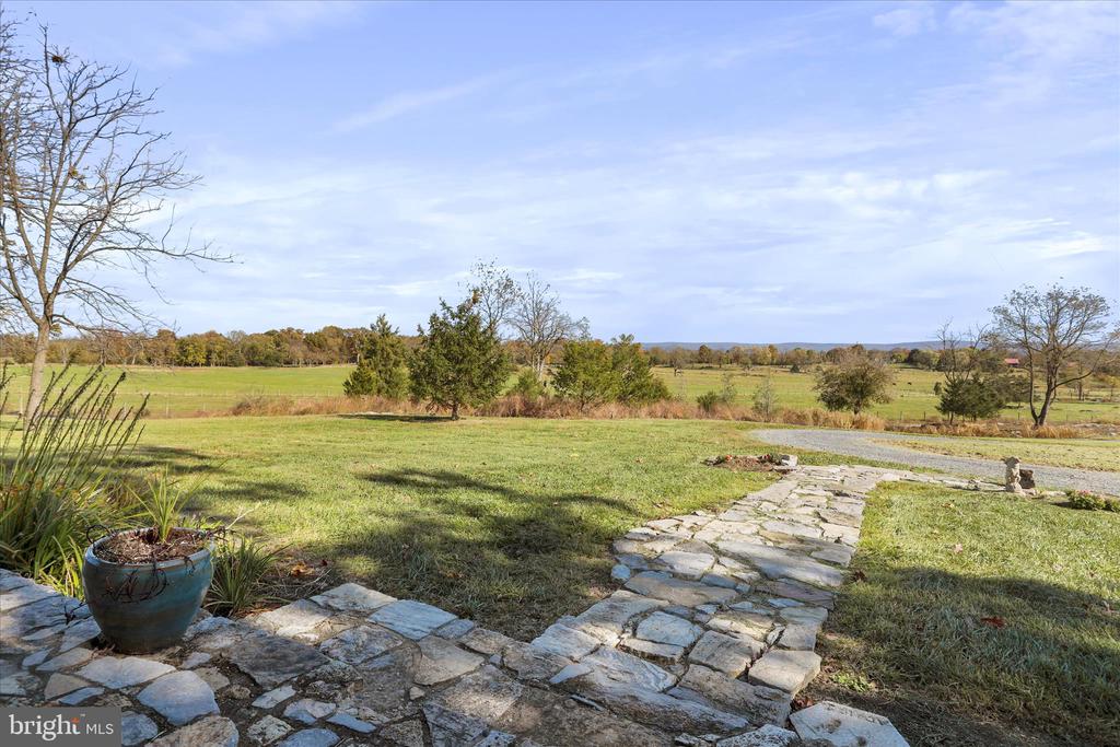 1344 OLD WINCHESTER ROAD