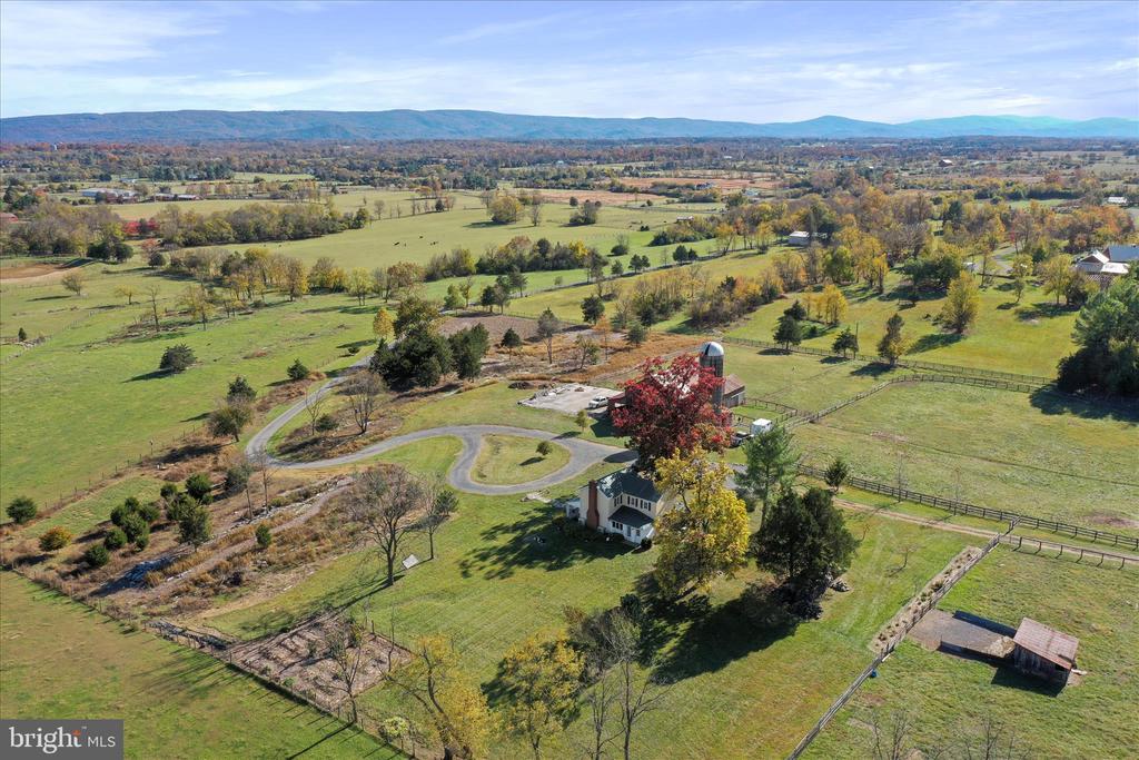 1344 OLD WINCHESTER ROAD