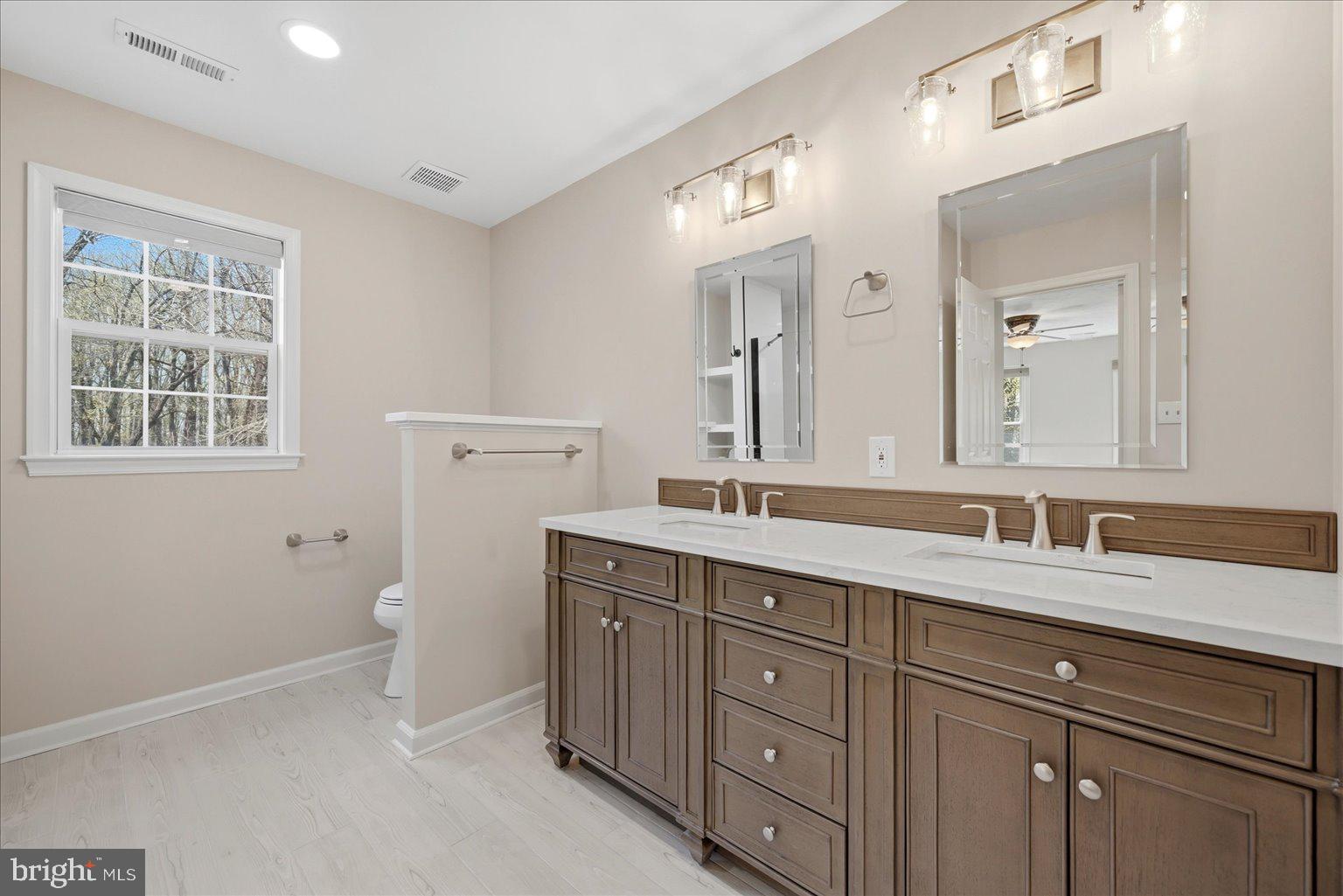 22009 BLUE RIDGE MTN ROAD