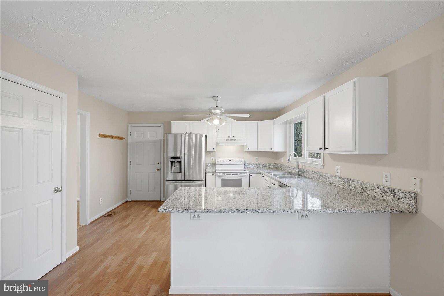 22009 BLUE RIDGE MTN ROAD