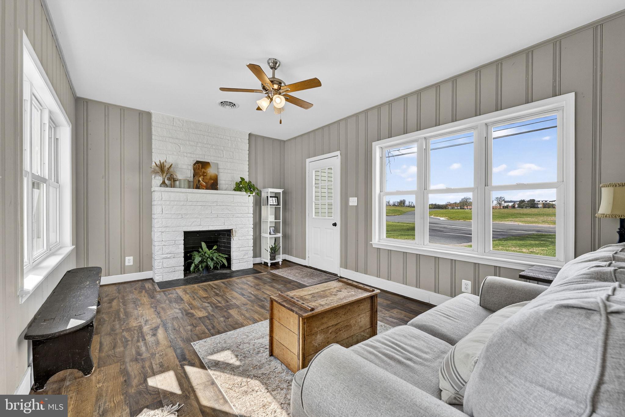 22 JACK ENDERS BOULEVARD