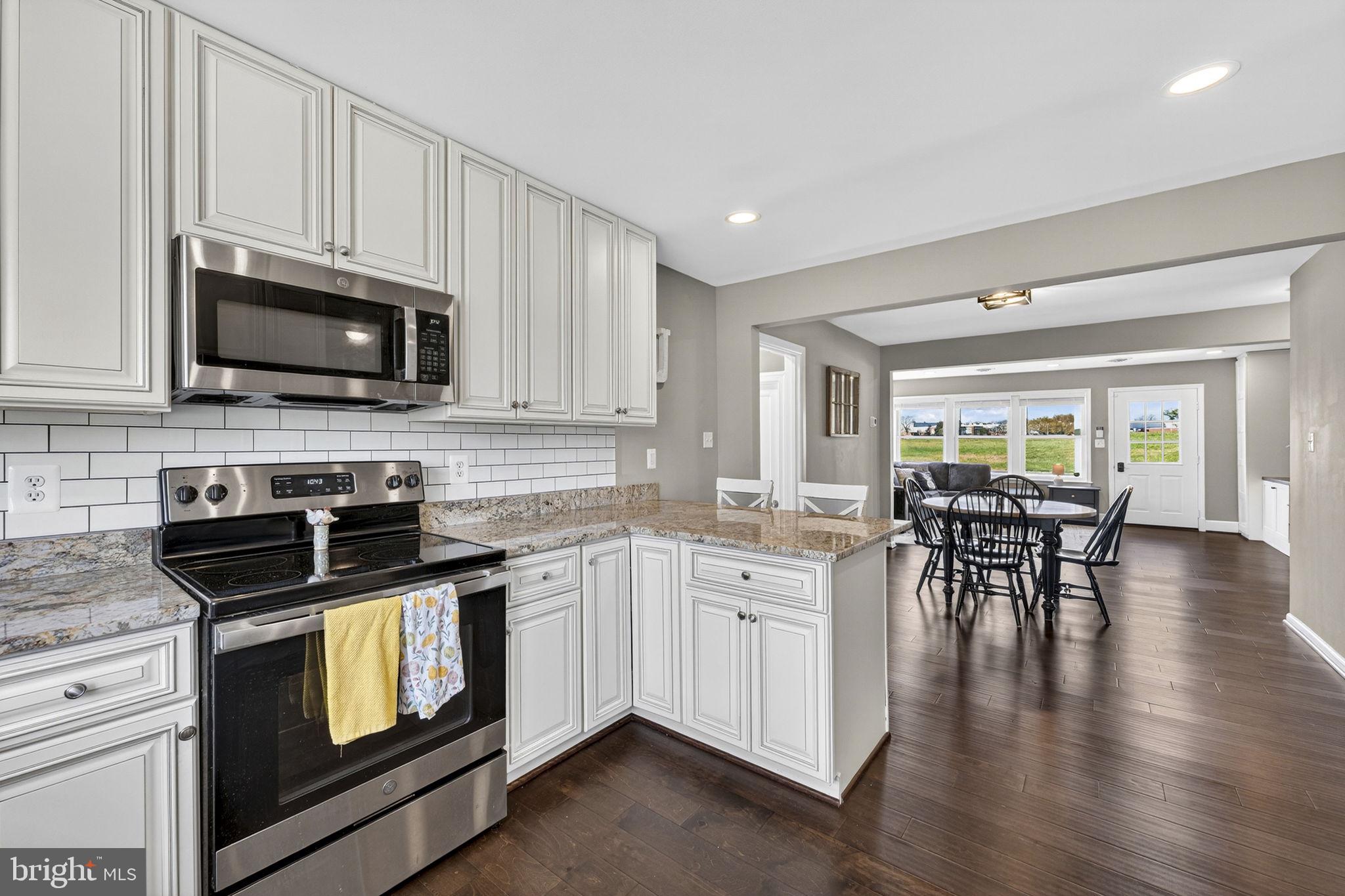 22 JACK ENDERS BOULEVARD