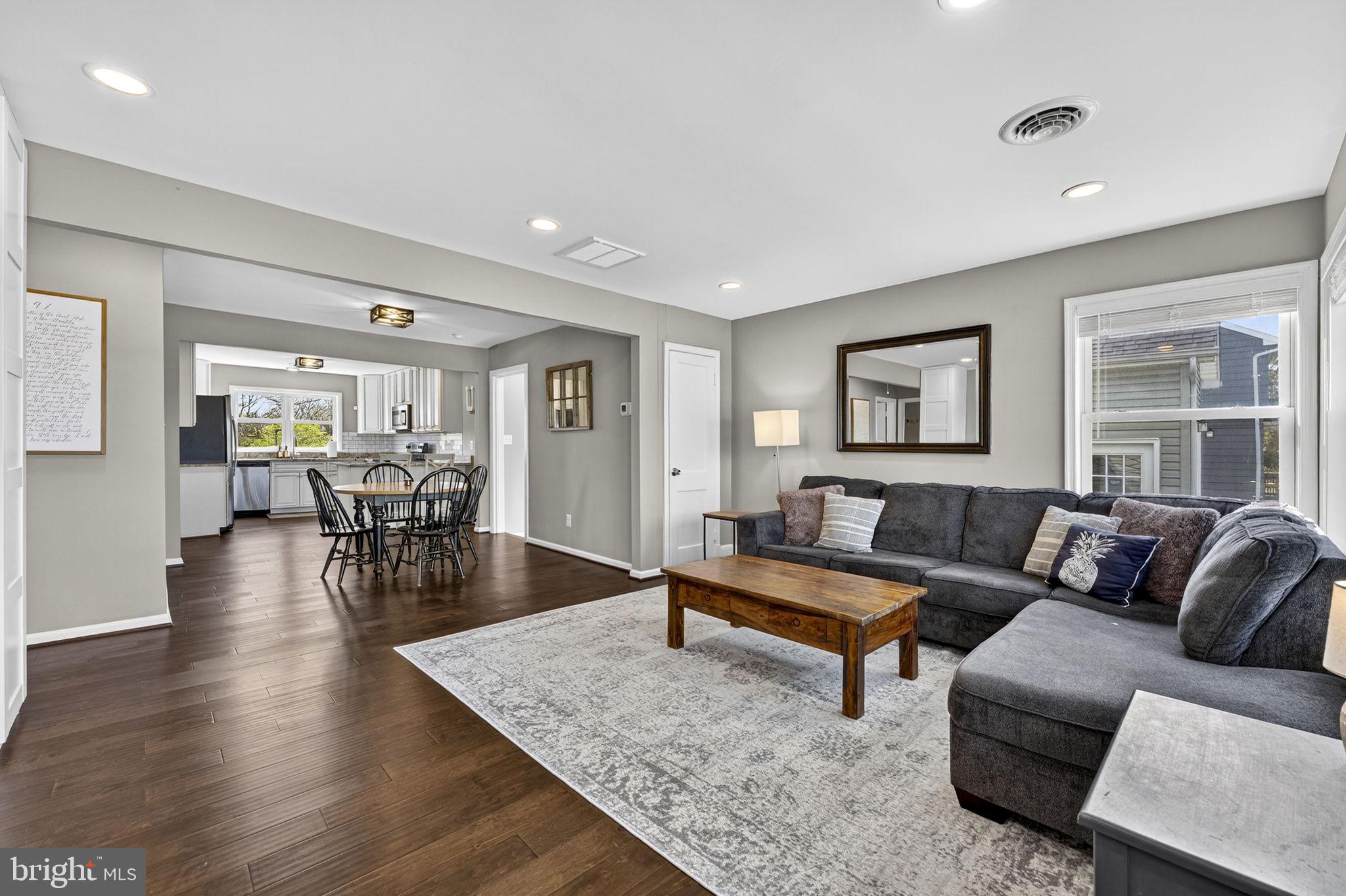 22 JACK ENDERS BOULEVARD