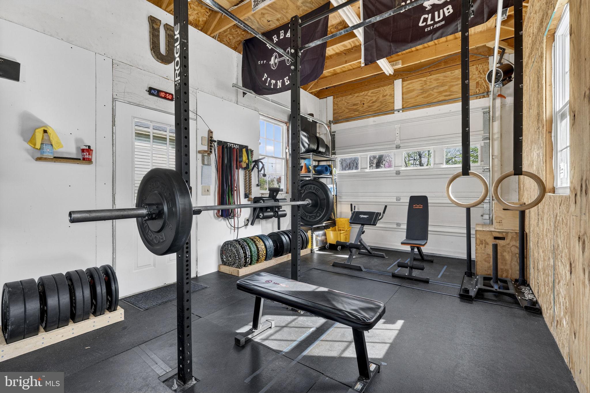 22 JACK ENDERS BOULEVARD