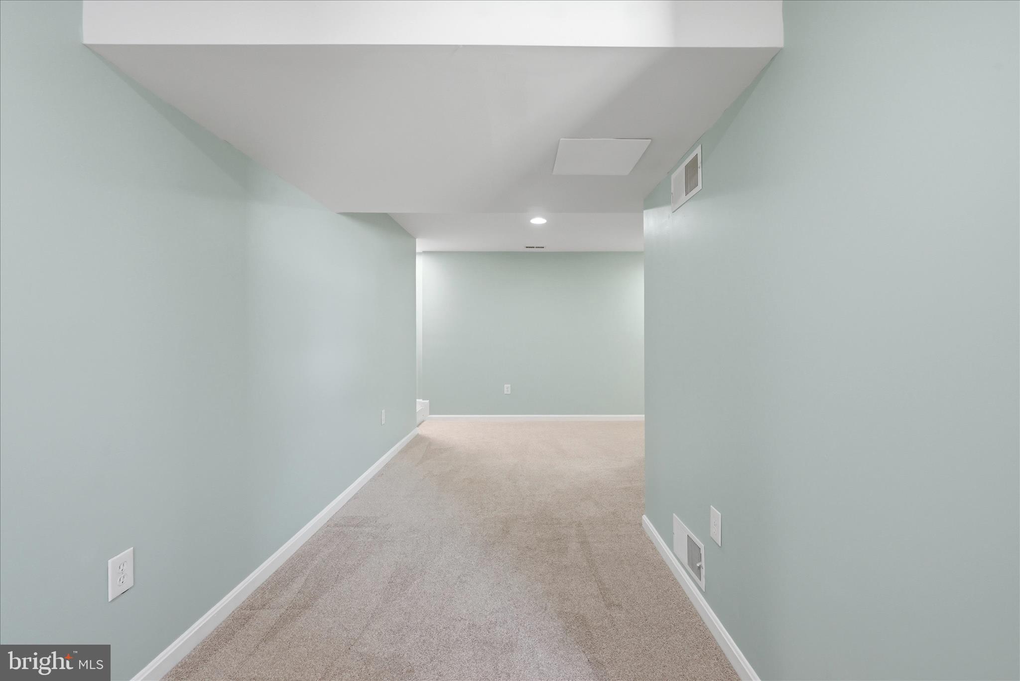 310 BRECKINRIDGE COURT