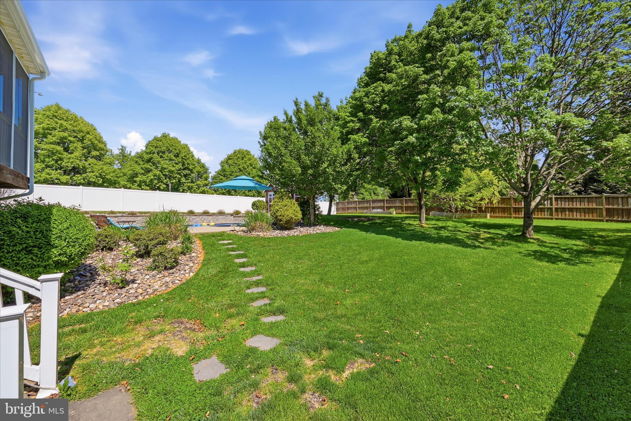 310 BRECKINRIDGE COURT
