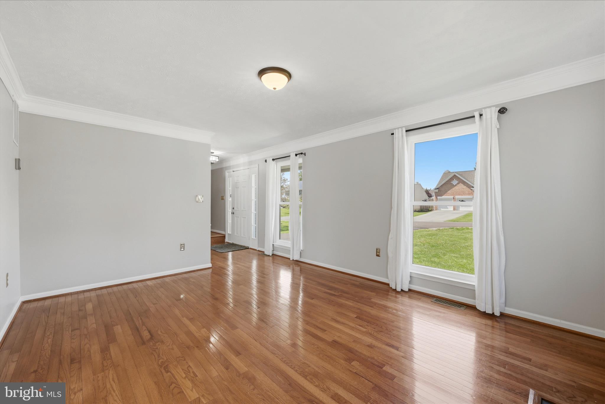 310 BRECKINRIDGE COURT