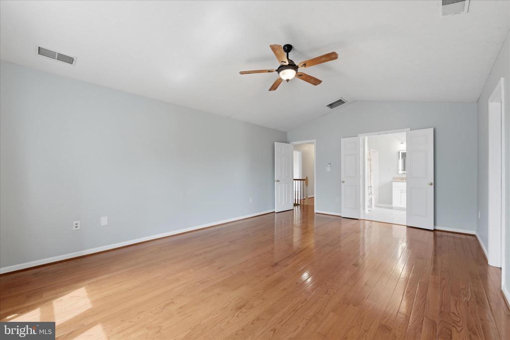 310 BRECKINRIDGE COURT