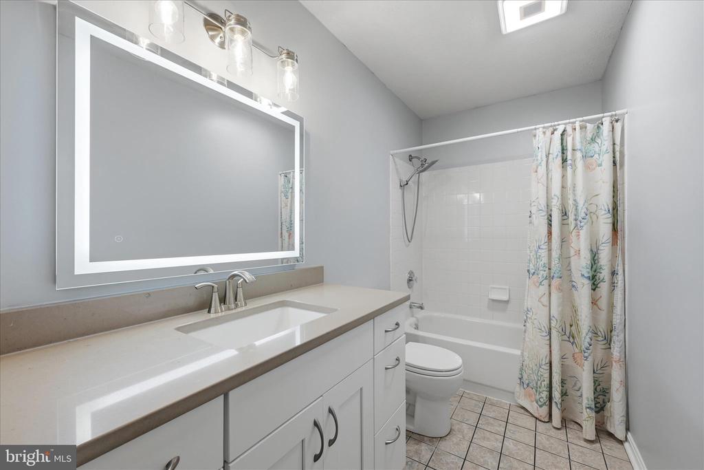 310 BRECKINRIDGE COURT