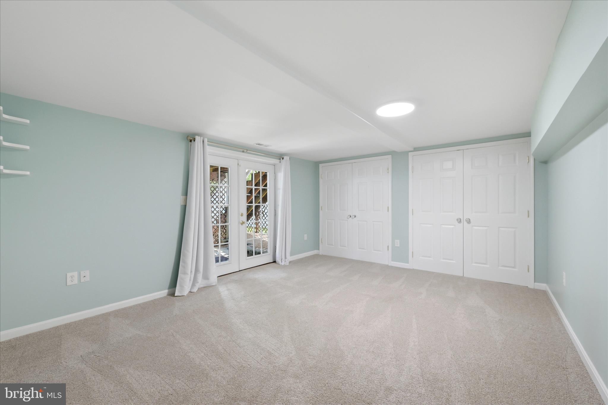 310 BRECKINRIDGE COURT