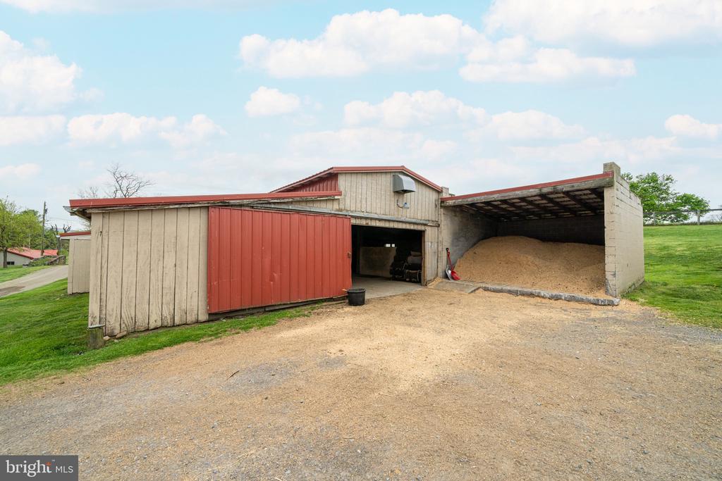 3637 MILLWOOD ROAD