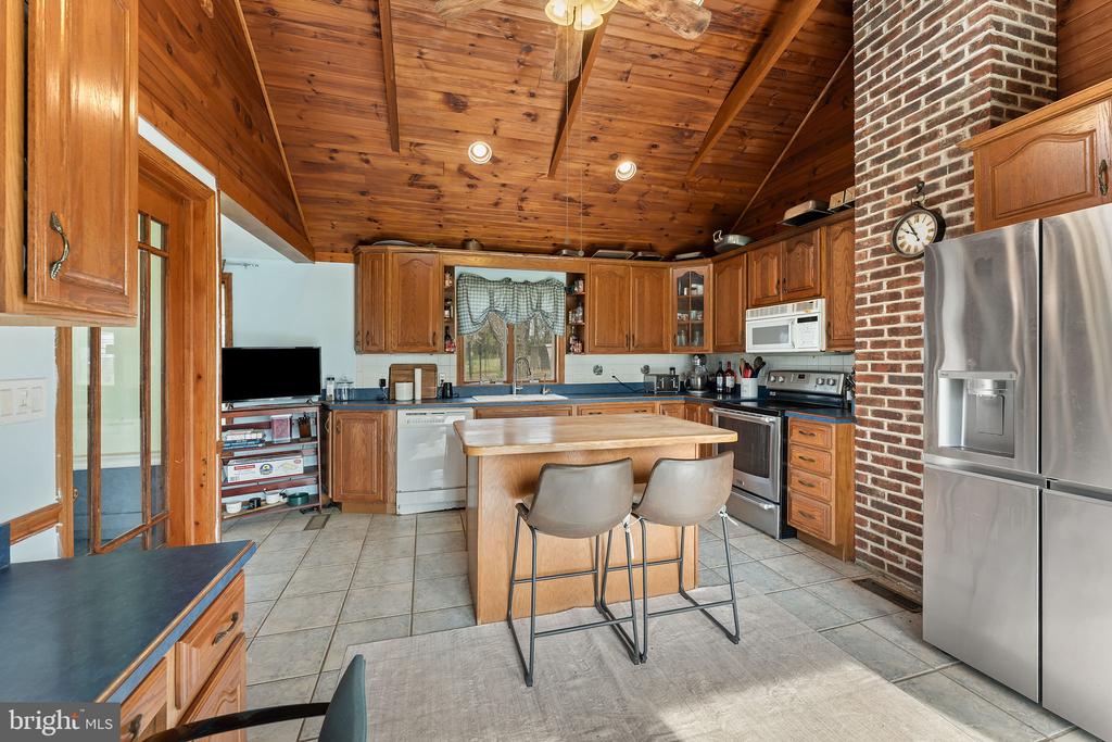 420 RUSSELL ROAD