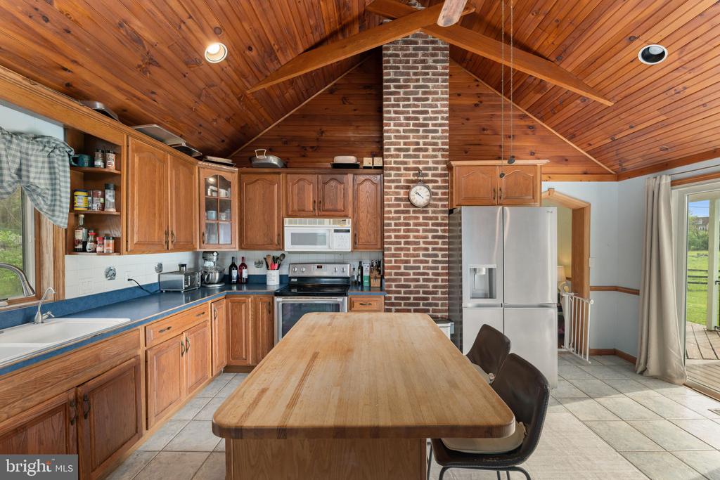 420 RUSSELL ROAD