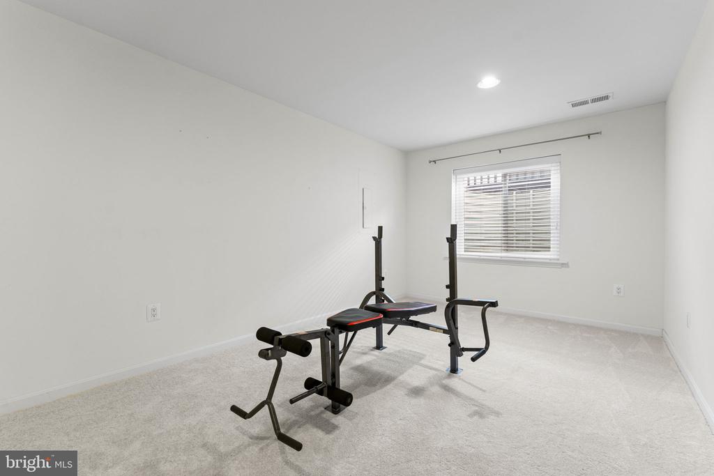 243 BRADFORD DRIVE
