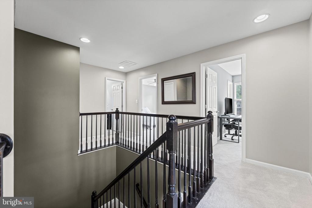 243 BRADFORD DRIVE