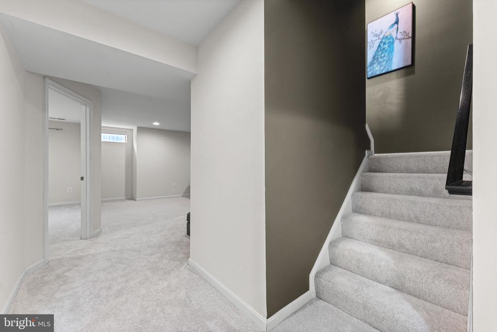 243 BRADFORD DRIVE