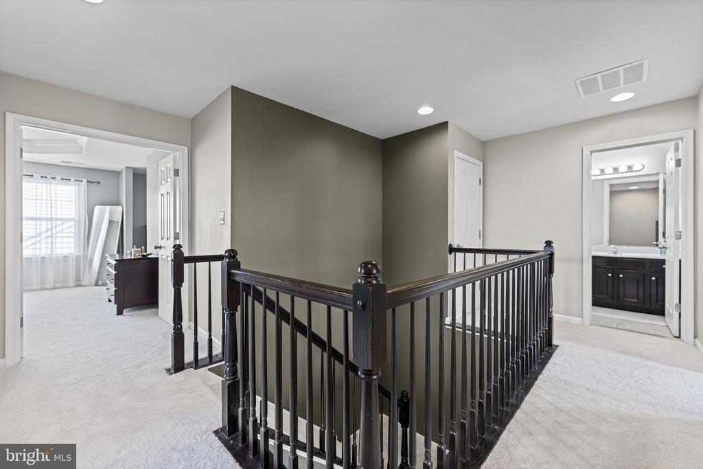 243 BRADFORD DRIVE