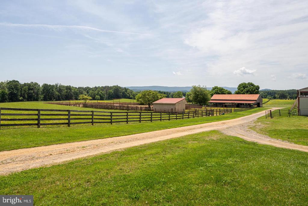 3637 MILLWOOD ROAD