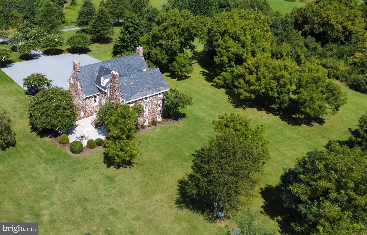 10456 BEAR CREEK RD