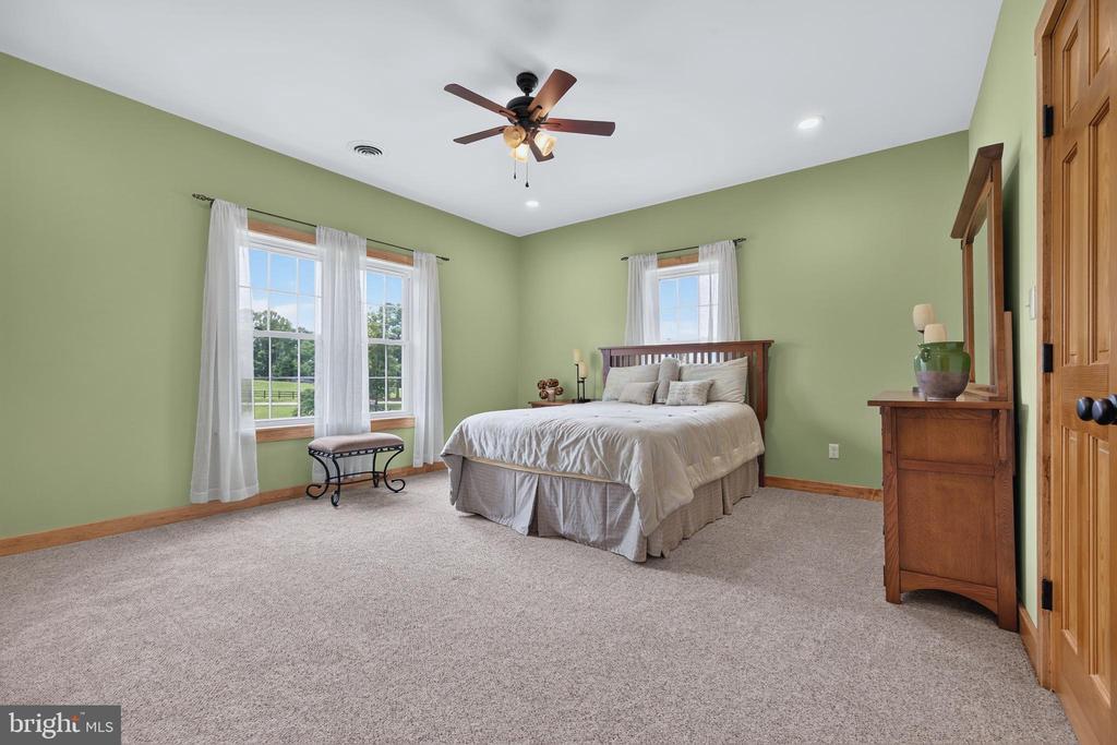 1292 MOHAWK RD