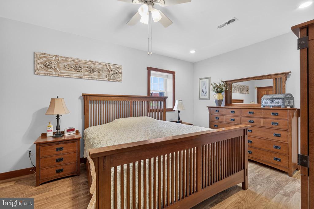 1292 MOHAWK RD
