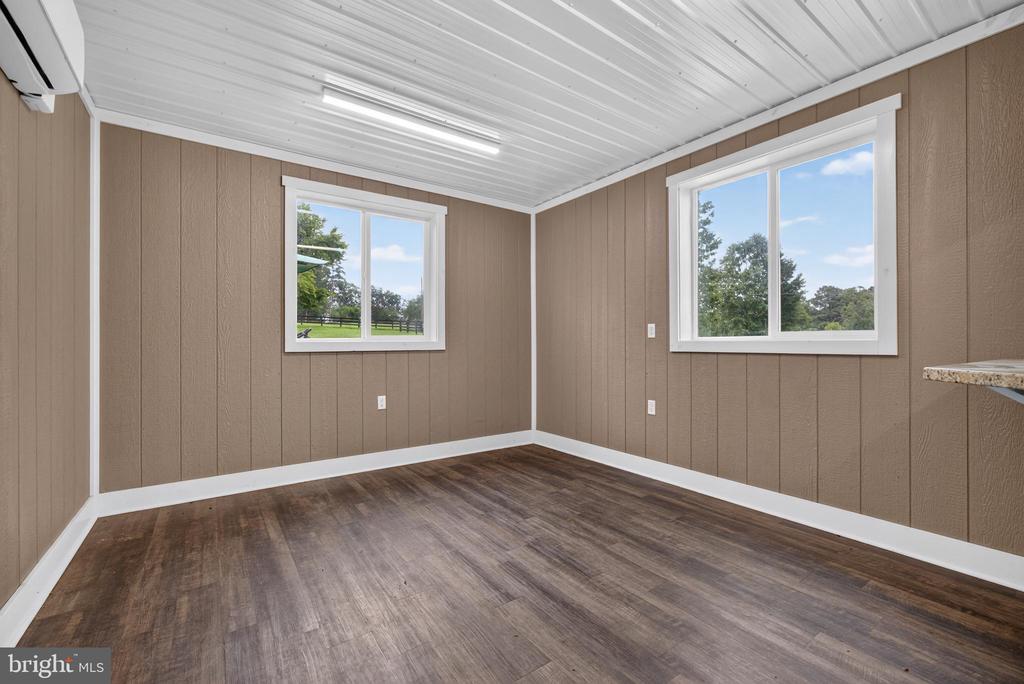 1292 MOHAWK RD